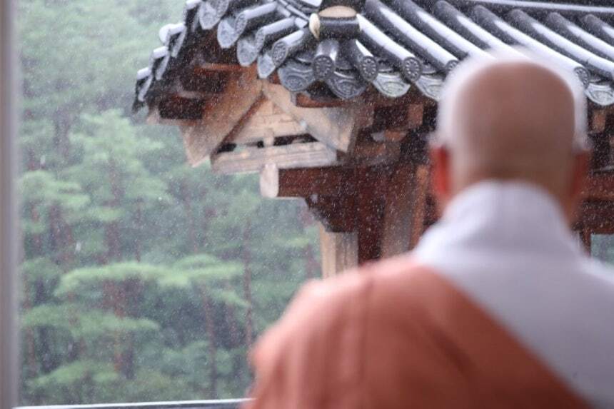 스님은 근로자?...“밀린 월급 7억 달라” 주장, 법원 판단은? [수민이가 궁금해요]