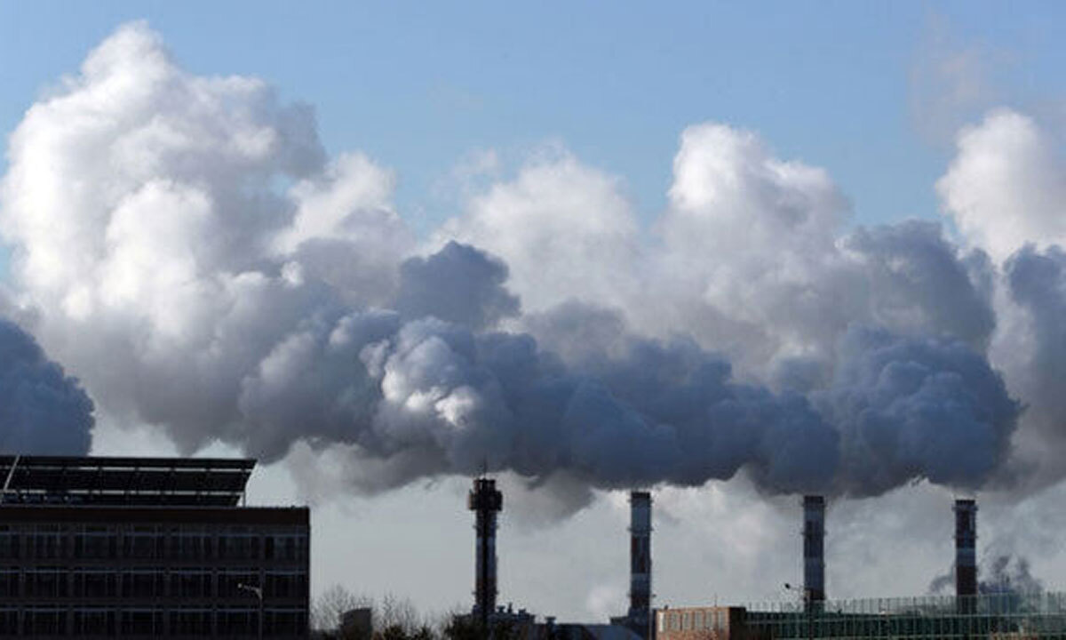 환경단체 “2035년까지 탈석탄을”… 산업계 “기업 경쟁력 약화 우려”