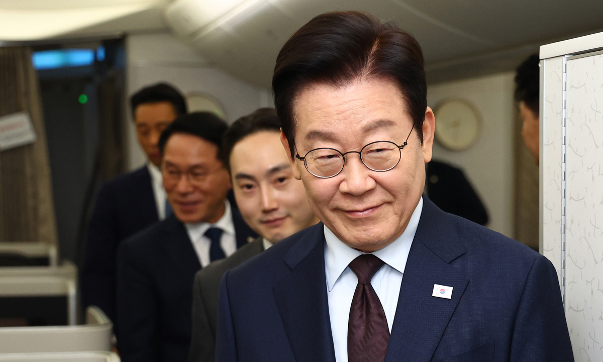 시험대 오르는 '이재명식 실용외교'