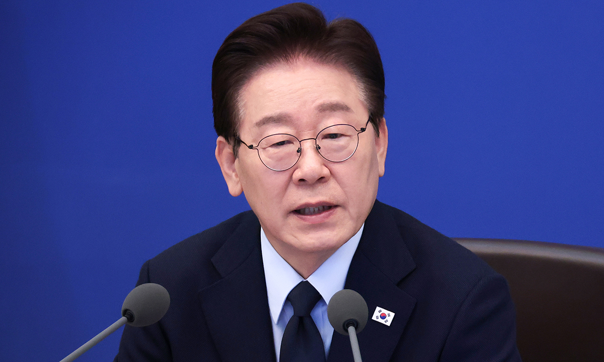李대통령 “적당히 넘어갔네, 이러면 뒤에서 욕한다… ‘ㅂㅅ’ 하면서” 外 [이 주의 점‘입’가경]