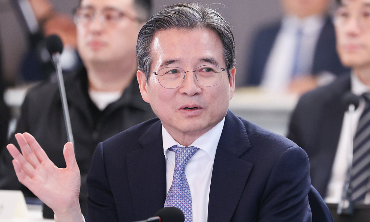 김용범 청와대 정책실장 “AI 인프라 시대의 과실은 특정 기업만의 결과가 아니다 外 [이 주의 점‘입’가경]