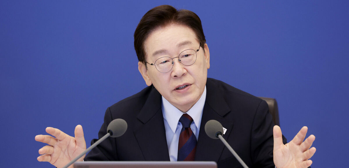 李 “주가 안정 땐 고환율 완화… 물가 안정 최우선 주력하라”