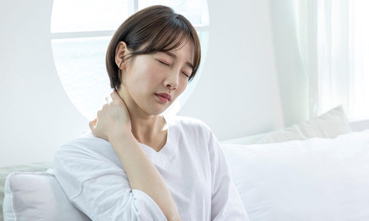 높아도 낮아도 문제…베개 높이 안 맞으면 생기는 일