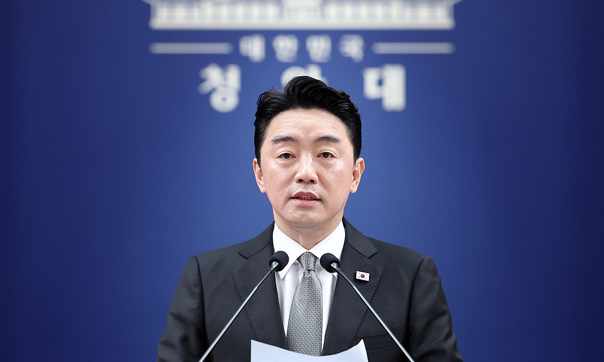 靑 “강훈식, 인사위원장으로서 책임 다하고자 사의… 악의적 추측성 보도에 강한 유감”
